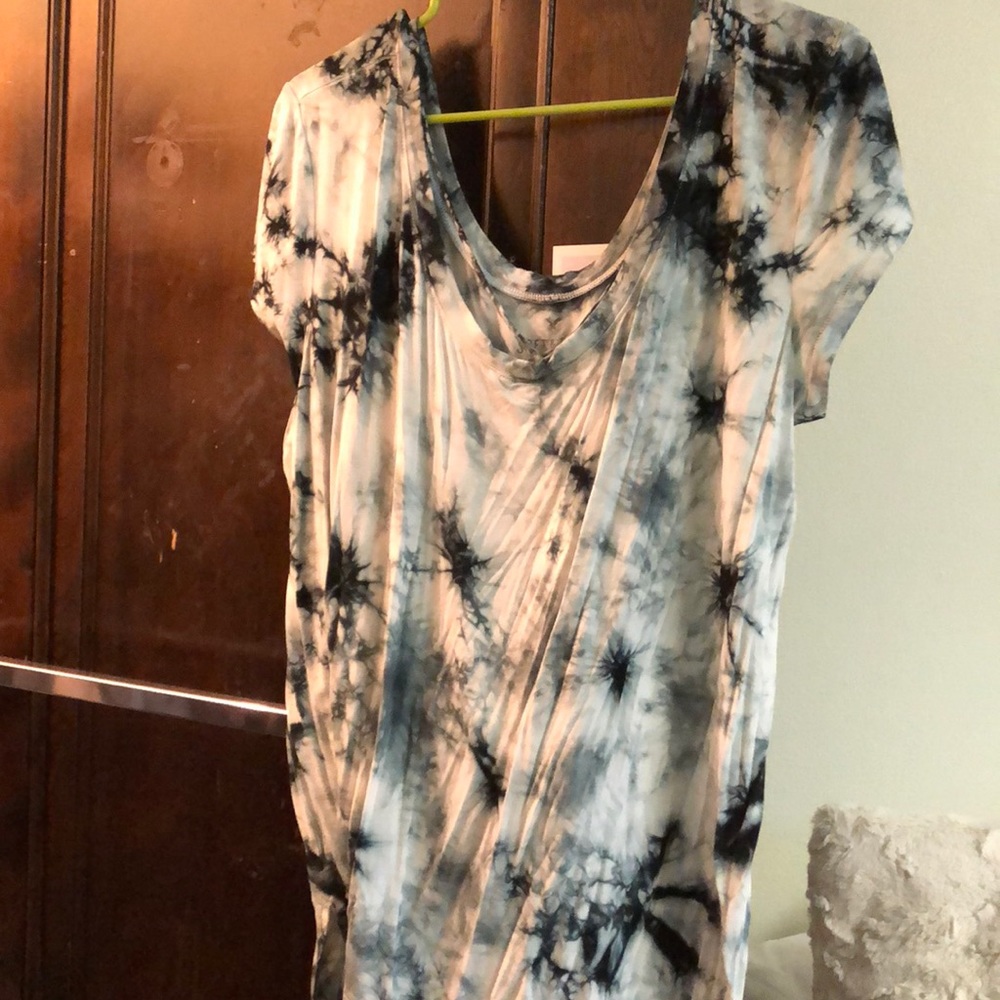 Soft and sexy marble tee from American Eagle
